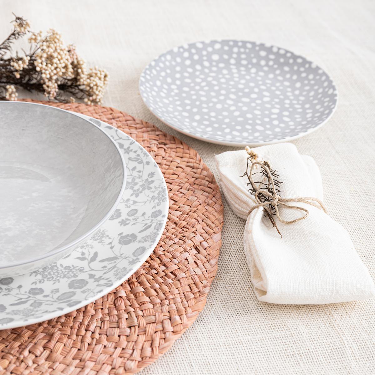 VAJILLA ESTAMPADO FLORAL GRIS